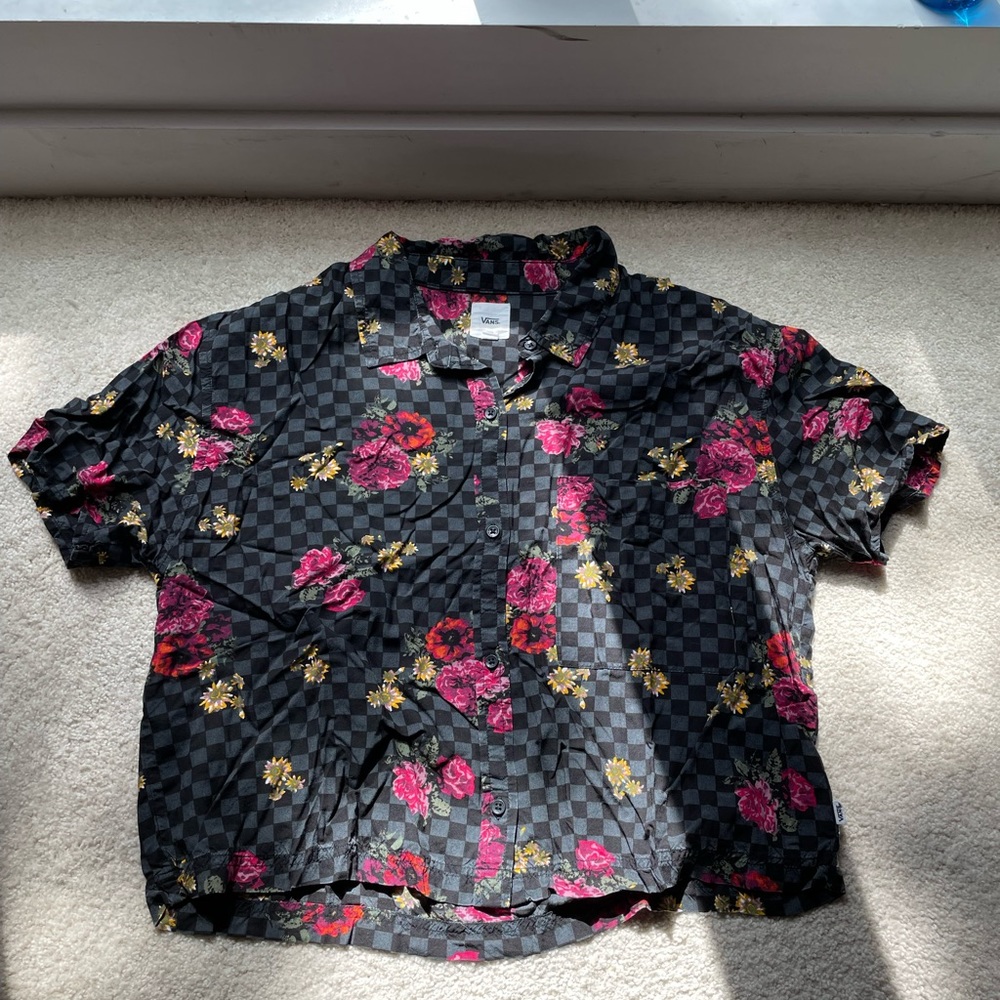 Vans Kids XL Black Floral Button Down Short-Sleeved Shirt